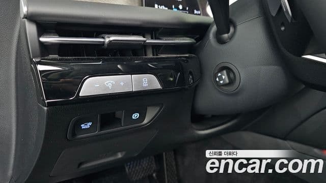 Genesis G80 (RG3) бензин 2.5 турбо AWD, 2025 18