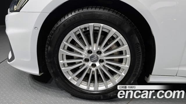 Audi A6 (C8) Premium, 2021 все фото