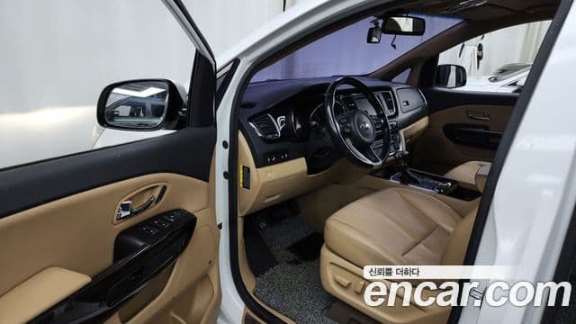 Kia All New Carnival Special, 2018 10