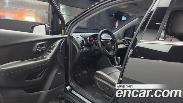 Chevrolet(GM대우) The / новый New Trax 1.4 Perfect чёрный, 2017 10