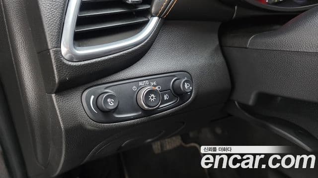 Chevrolet(GM대우) The / новый New Trax 1.4 Perfect чёрный, 2017 18