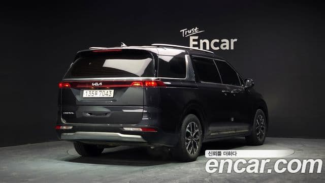 Kia Carnival 4세대 Signature, 2022 2