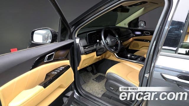 Kia Carnival 4세대 Signature, 2022 10