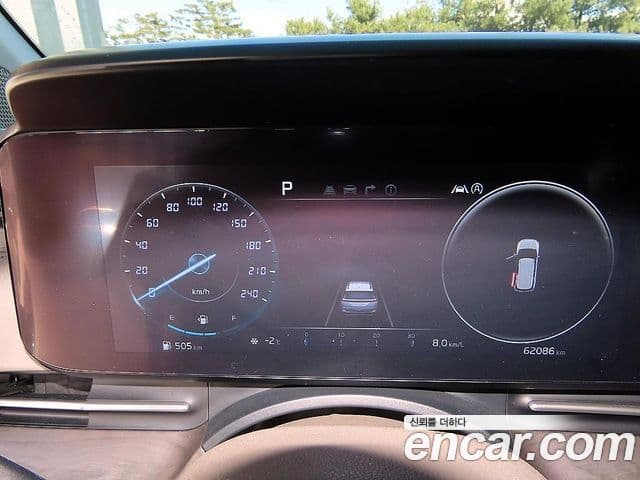 Kia Carnival 4세대 Signature, 2023 10