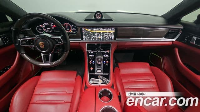 Porsche Panamera (971) 4.0 GTS, 2020 7