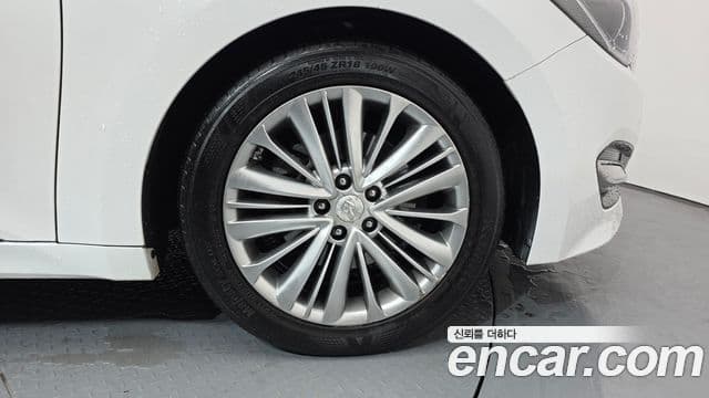 Hyundai Aslan Exclusive, 2016 все фото