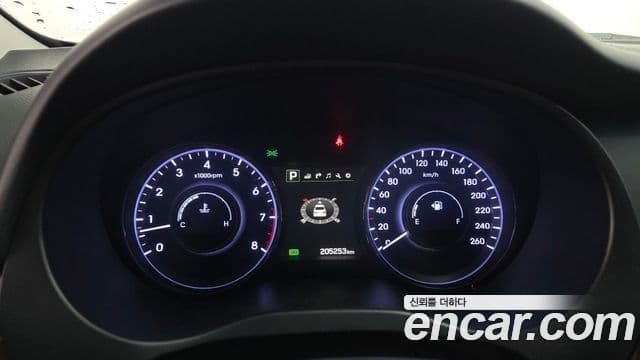 Hyundai Aslan Exclusive, 2016 8