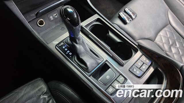 Hyundai Aslan Exclusive, 2016 9