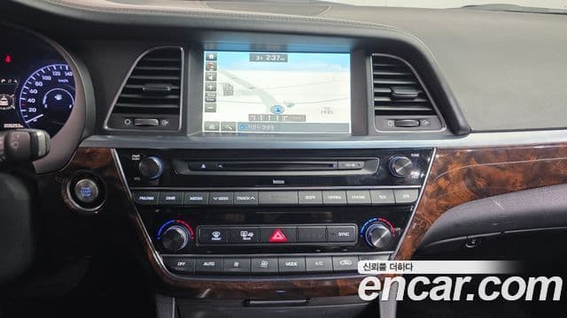 Hyundai Aslan Exclusive, 2016 15