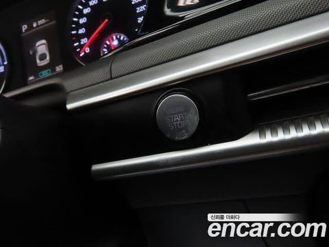 Kia K5 гибрид 3세대 Prestige, 2023 12