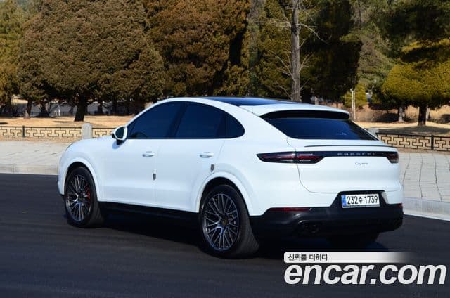 Porsche Cayenne (PO536) 3.0 купе, 2023 2