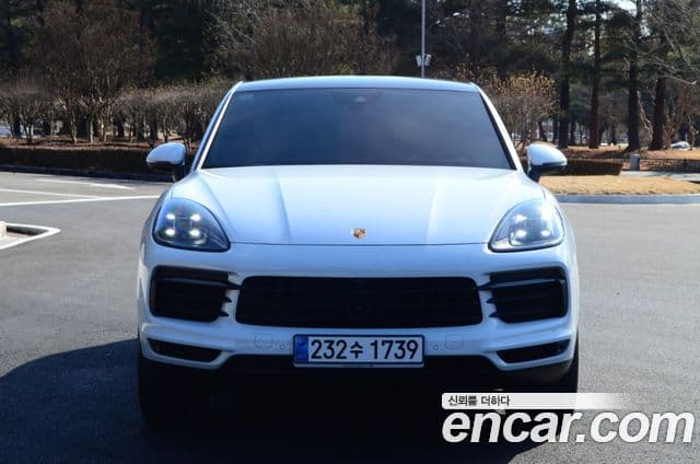 Porsche Cayenne (PO536) 3.0 купе, 2023 3