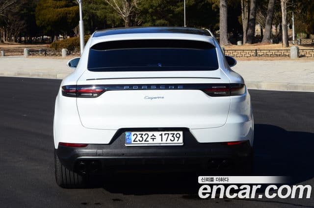 Porsche Cayenne (PO536) 3.0 купе, 2023 4