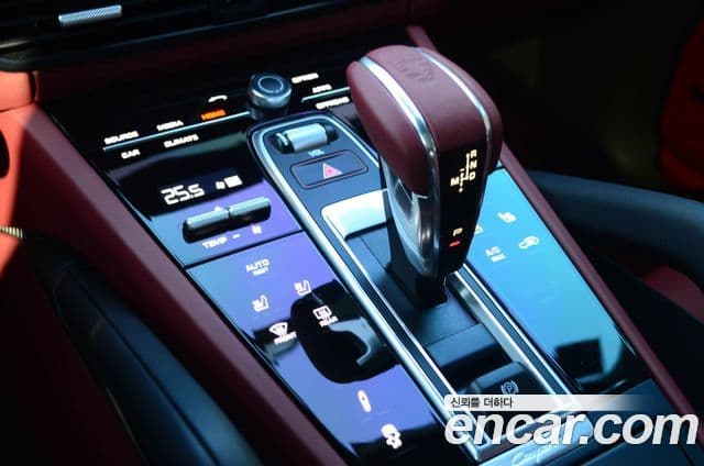 Porsche Cayenne (PO536) 3.0 купе, 2023 9