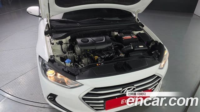 Hyundai Avante AD 1.6 GDI Value Plus, 2018 6