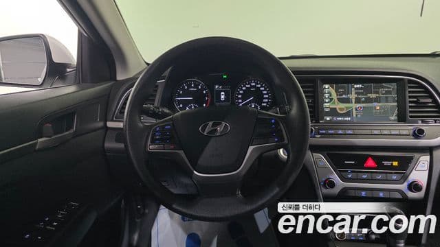 Hyundai Avante AD 1.6 GDI Value Plus, 2018 13