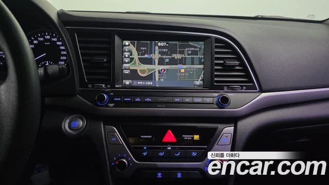 Hyundai Avante AD 1.6 GDI Value Plus, 2018 14