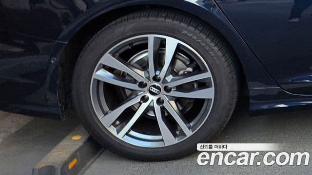 Audi A6 (C8) Premium, 2023 18