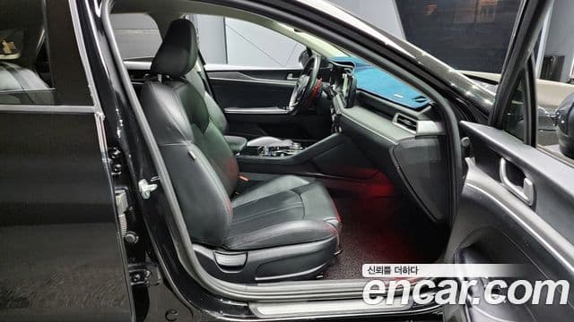 Kia K5 3세대 Prestige, 2021 11