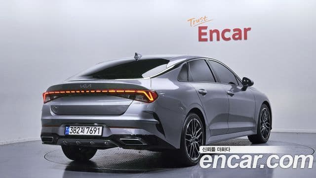 Kia K5 3세대 Prestige, 2022 2