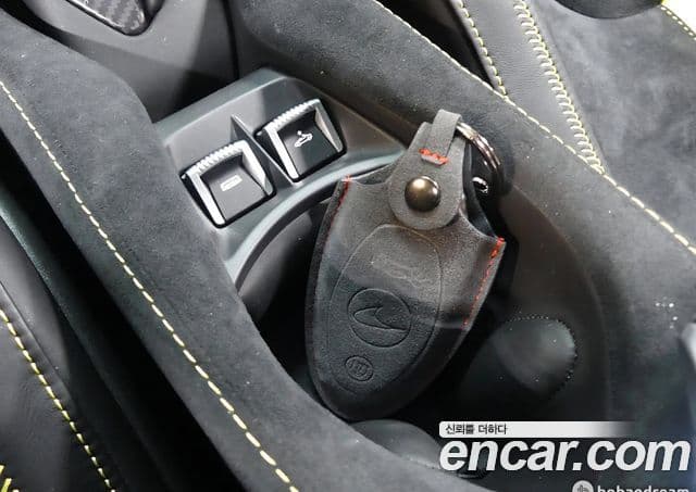 맥라렌 720S 4.0 Spyder, 2019 12