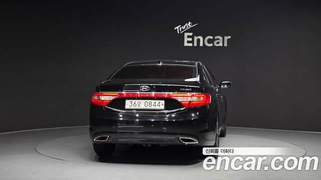 Hyundai Grandeur HG Luxury, 2011 4