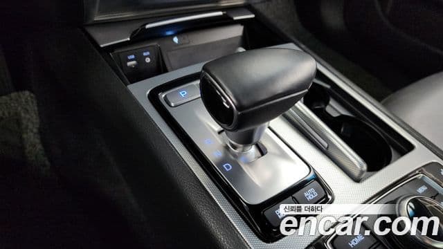 Genesis G80 Premium Luxury, 2018 9