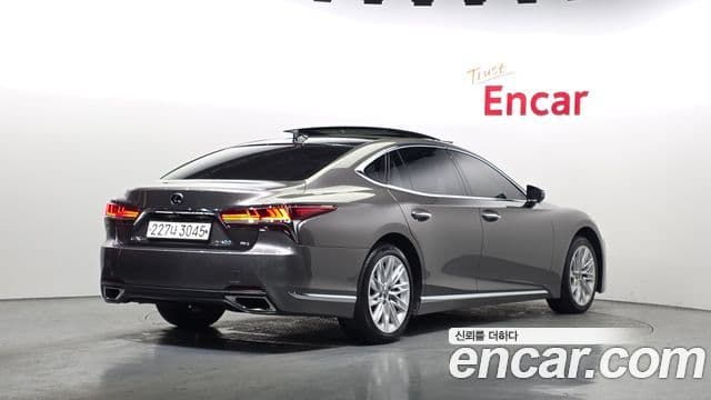 Lexus LS500 5세대 3.5 Luxury AWD, 2018 2
