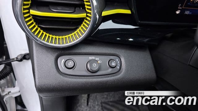 Chevrolet(GM대우) Trax кроссовер 1.2 ACTIV, 2024 13