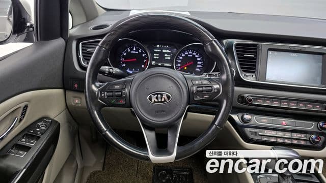 Kia All New Carnival Noblesse, 2017 14