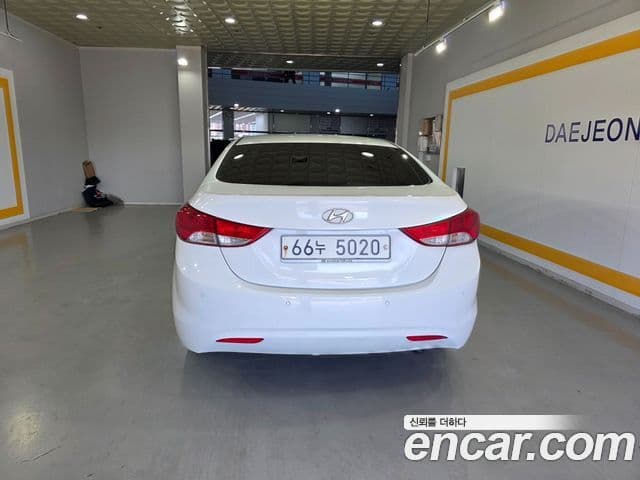 Hyundai Avante MD Luxury, 2011 4