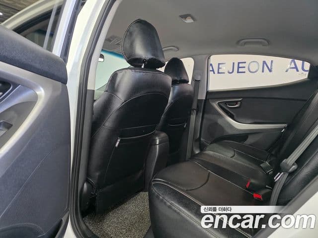 Hyundai Avante MD Luxury, 2011 8