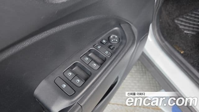 Hyundai Venue 1.6 Modern Plus, 2022 12