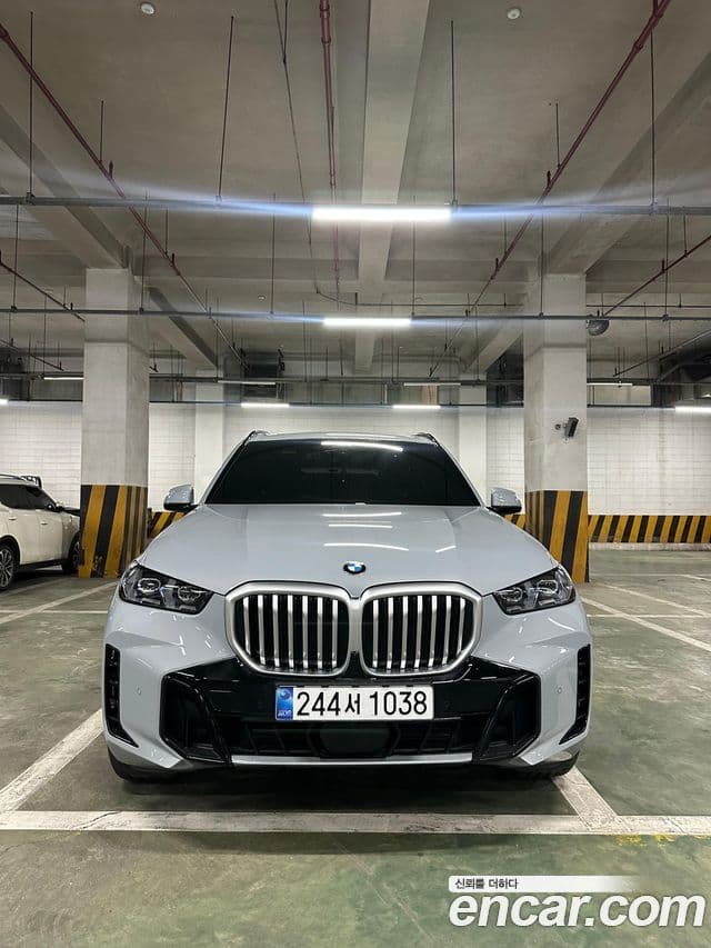 BMW X5 (G05) xDrive 40i M Sport, 2025 1