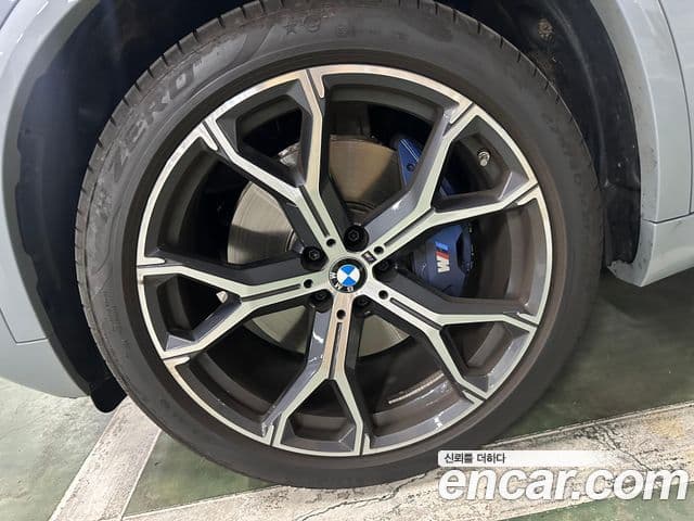 BMW X5 (G05) xDrive 40i M Sport, 2025 все фото