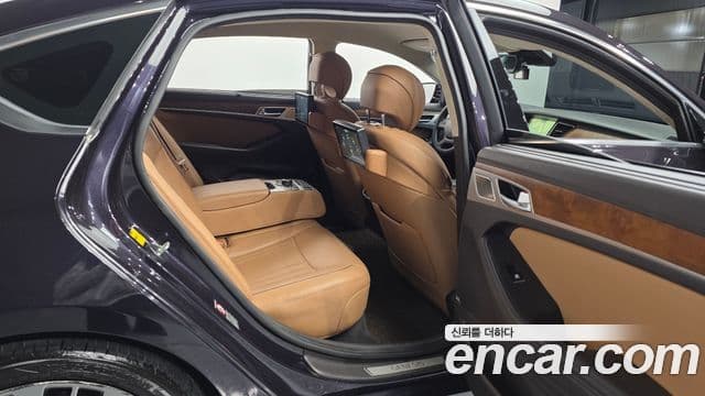 Genesis G80 Finest, 2017 12