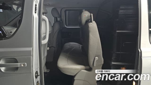 Hyundai Grand Starex Smart, 2017 12