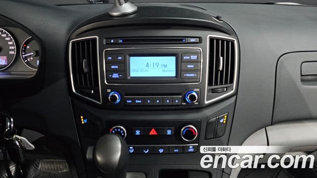 Hyundai Grand Starex Smart, 2017 14