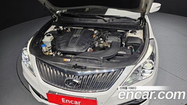 Hyundai Grandeur HG Premium, 2015 6