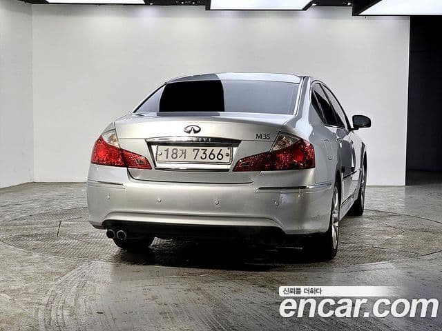Infiniti M35, 2008 3