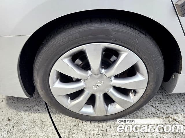 Infiniti M35, 2008 20