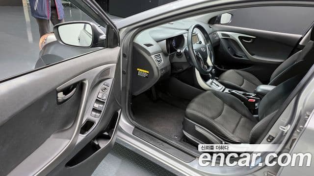 Hyundai Avante MD Luxury, 2011 11