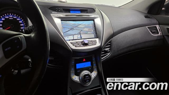 Hyundai Avante MD Luxury, 2011 14