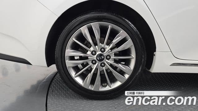 Kia The / новый New K5 2세대 Noblesse, 2019 все фото