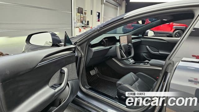 Tesla модель S Plaid, 2024 10