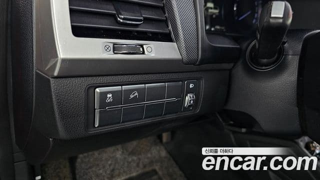 KG모빌리티(SsangYong) Rexton Sport 칸 Professional X (5-Link), 2019 17