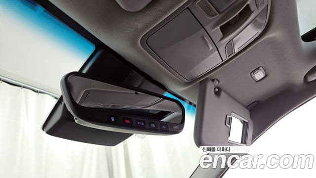 Hyundai Kona гибрид Special, 2020 17