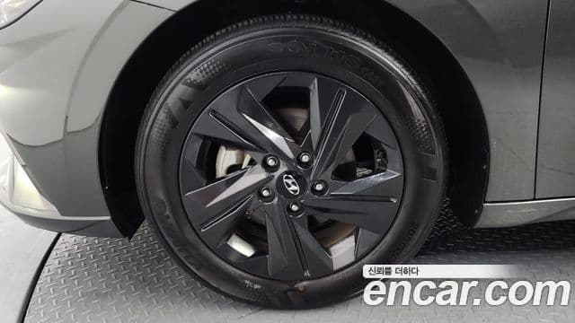 Hyundai Avante (CN7) Modern, 2023 все фото