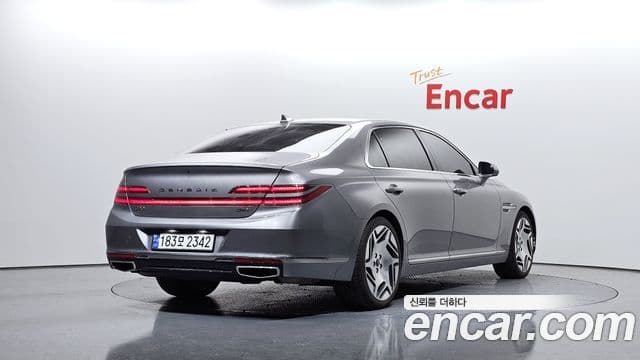 Genesis G90 Luxury, 2021 2