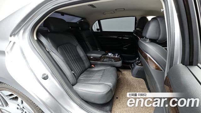 Genesis G90 Luxury, 2021 11